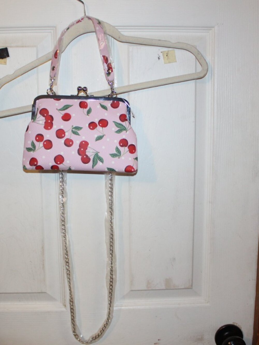 NWT Torrid RETRO Cherries Kiss lock crossbody/arm purse CUTE